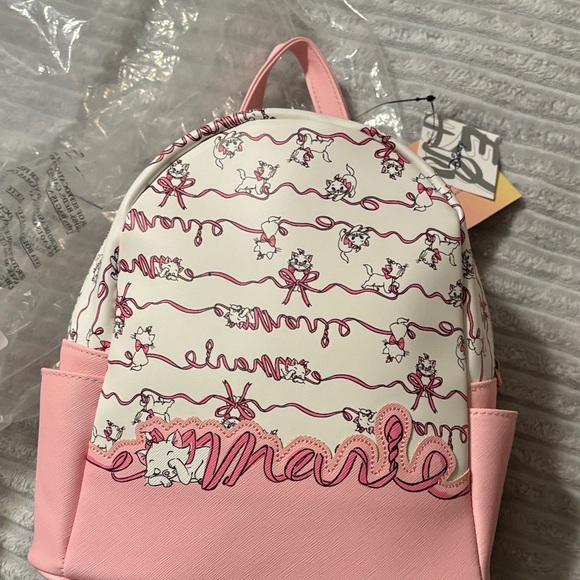 Danielle Nicole Pink/White Disney Aristocats Marie Backpack - Picture 2 of 9